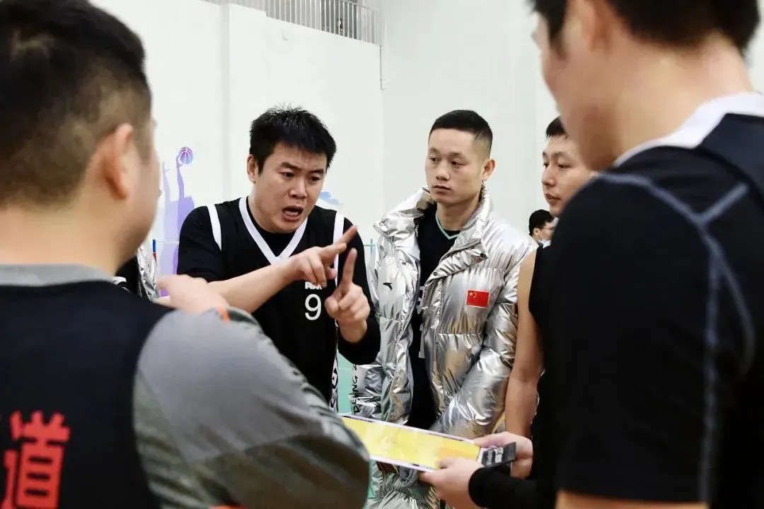 制定篮球交流计划以促进个人技能发展的方法_1